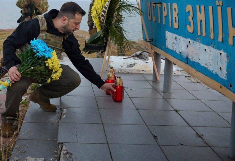 Guerra Ucrania| Zelenski: «Gloria a los que lucharon aquí en Isla de las Serpientes contra ocupantes ruso»