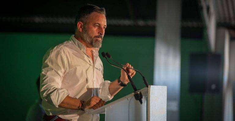 VOX advierte del «engaño y estafa» de Feijóo a votantes del PP ante «pacto con PNV» 