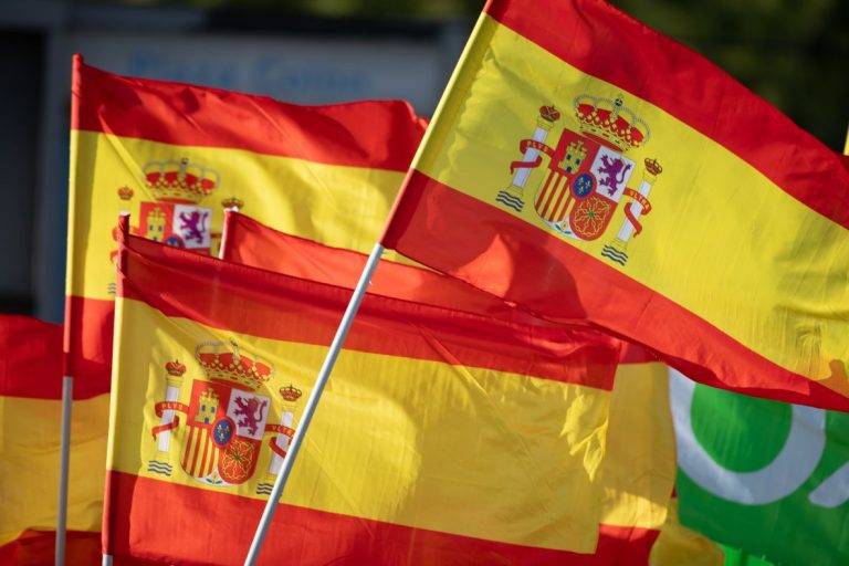 Manifiesto Defendemos la unidad. !Contra la amnistía y el golpe de Sánchez!