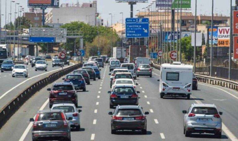 Operación salida de agosto con complicaciones en carreteras de España