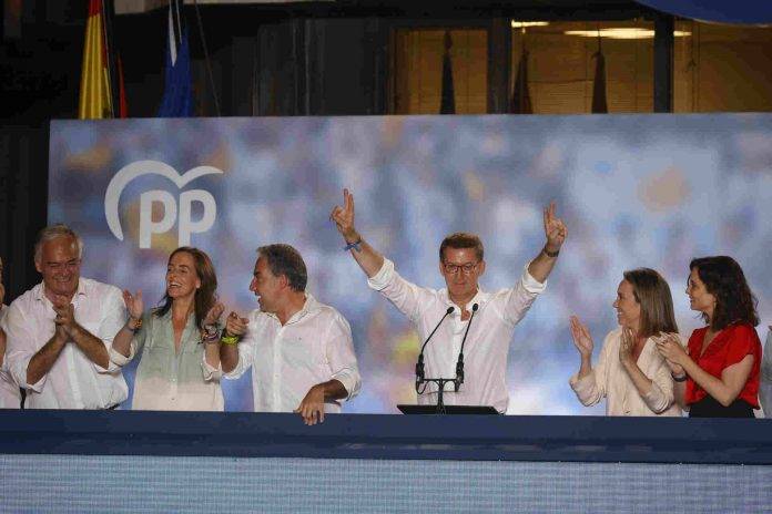 Feijóo pide a Sánchez que no bloquee un gobierno del PP porque ha sido el mas votado