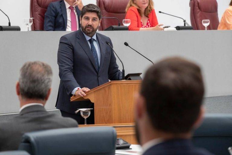 El PP mantiene el veto a VOX y bloquea la investidura en Murcia