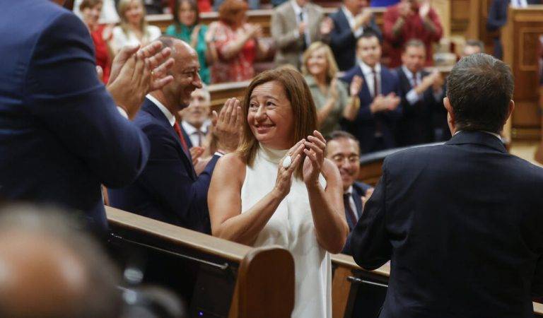 FOTOGRAFÍA. MADRID (REINO DE ESPAÑA), 17/08/2023. Caso koldo: Vox anuncia acciones legales contra Francina Armengol. Caso Koldo: Servicio de Salud de Baleares investiga contratos con Eurofins Megalab en 2021.- La diputada socialista y candidata a presidir el Congreso, Francina Armengol durante la sesión constitutiva de las Cortes Generales de la XV Legislatura celebrada este jueves. Efe