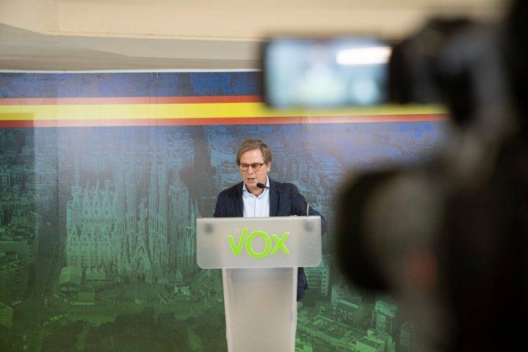 Joan: VOX acabará con la imposición lingüística en Cataluña