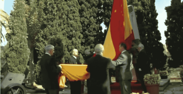 Puertas abiertas y arriado de bandera el 12-O en Figueras (Gerona)