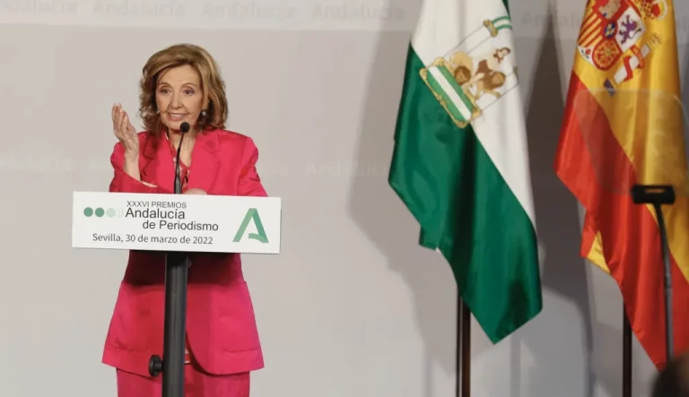 En estado es muy grave la periodista María Teresa Campos