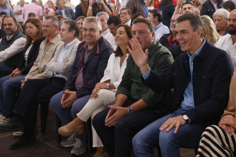 La UE aplaza aplazado la aprobación de la oficialidad del catalán-euskera-gallego