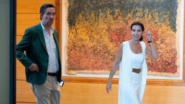 Monasterio (VOX): «Tenemos que aliviar el bolsillo» de los españoles