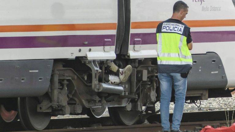 Encuentran el cadáver de Álvaro Prieto entre dos vagones en Estación Santa Justa (Sevilla)