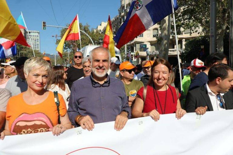 12-O| Cs reivindica el español en la celebración de la fiesta nacional