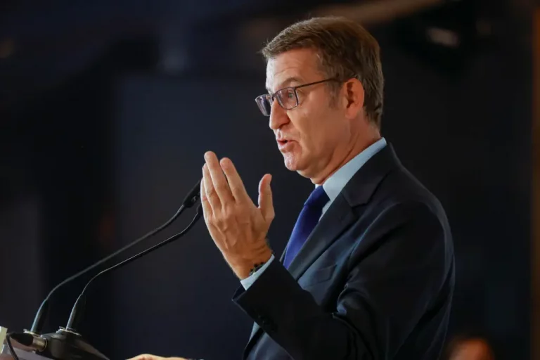 Feijóo: Sánchez y separatistas «nos llevan a la Edad Media o balcanización» de España