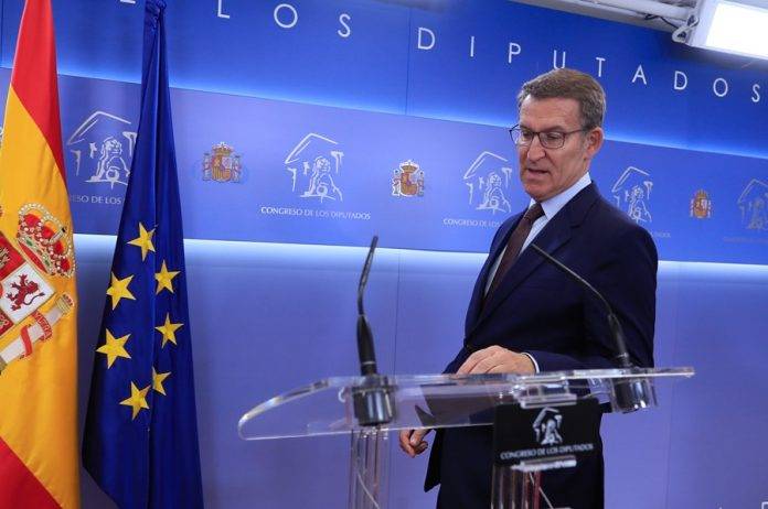 Feijóo, ronda de consultas del rey, investidura Sánchez FOTOGRAFÍA. MADRID (ESPAÑA), 03 DE OCTUBRE DE 2023. El líder del PP, Alberto Núñez Feijóo, hoy en rueda de prensa en el Congreso de los Diputados. Efe