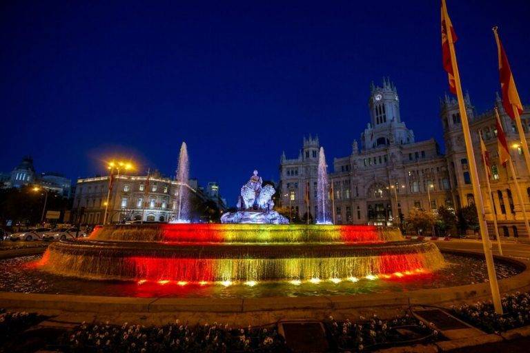 Jura Constitución Leonor| Madrid luce con los colores de la bandera del Reino de España