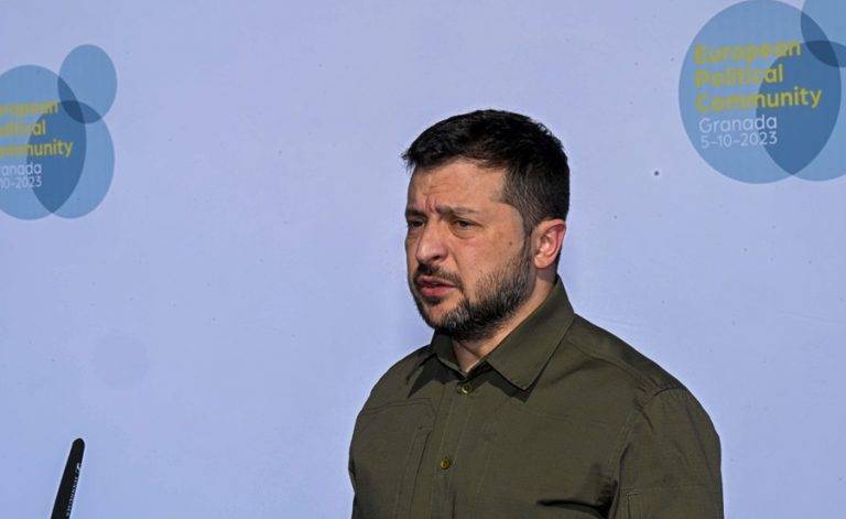 Zelenski: «Hoy representantes de Estados Unidos han hablado con Rusia y después habrá otra reunión con Ucrania» para tratar la posibilidad de alcanzar una tregua