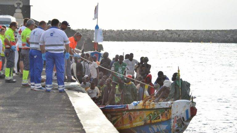 Otro 942 ilegales llegan a España por «ruta canaria» y «ruta atlántica»