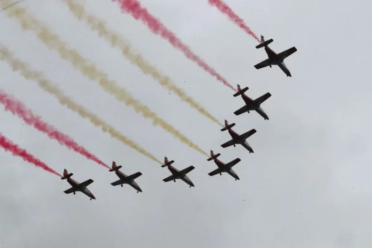 12-O| 4.177 soldados marchan en Madrid por España