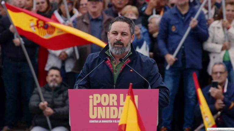Presidente Abascal: «Los españoles que amamos a nuestra patria no van a pasar por encima de nosotros»