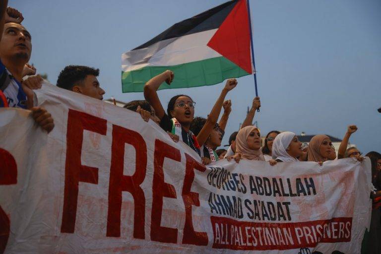 Centenares de ilasmistas y Sumar de Yolanda Díaz apoyan la banda terrorista Hamás (Gaza) en Madrid