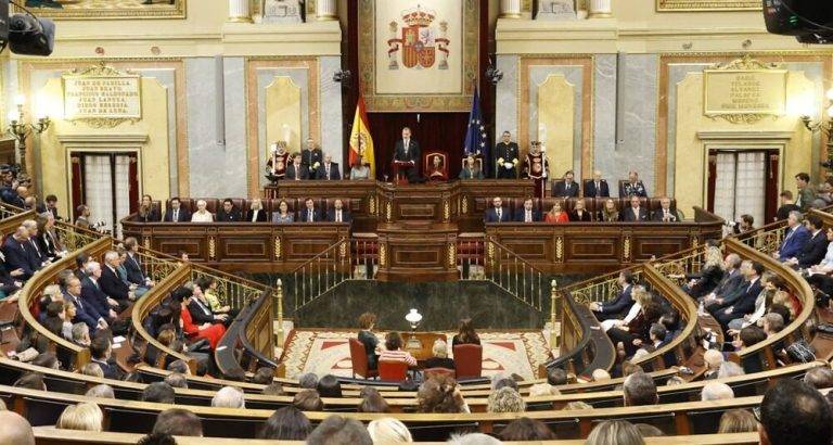 Amnistiar malversación y terrorismo es contrarios al Derecho