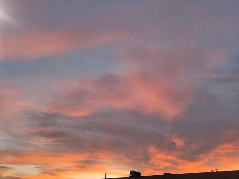 Cielos nubosos y precipitaciones abundantes en España el 3E