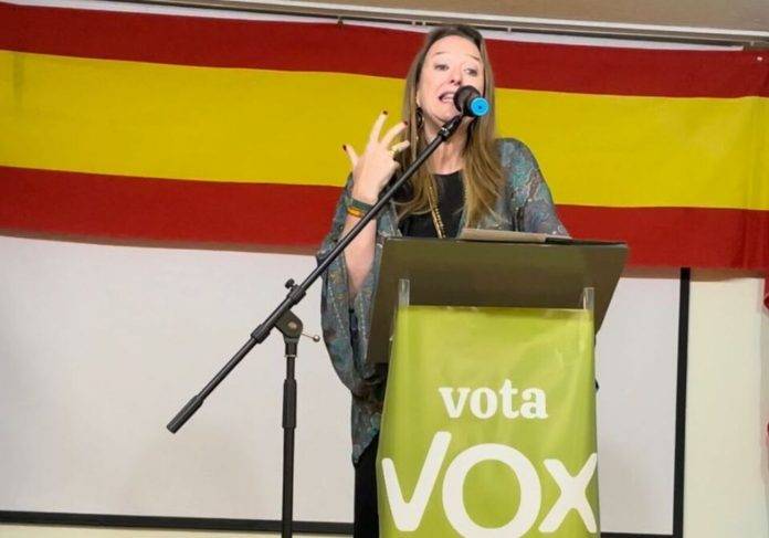 FOTOGRAFÍA. LAREDO (CANTABRIA) ESPAÑA, 20 DE MAYO DE 2023. La jurista española, candidata de VOX a la Presidencia de Cantabria, Leticia Díaz Rodríguez. Lasvocesdelpueblo