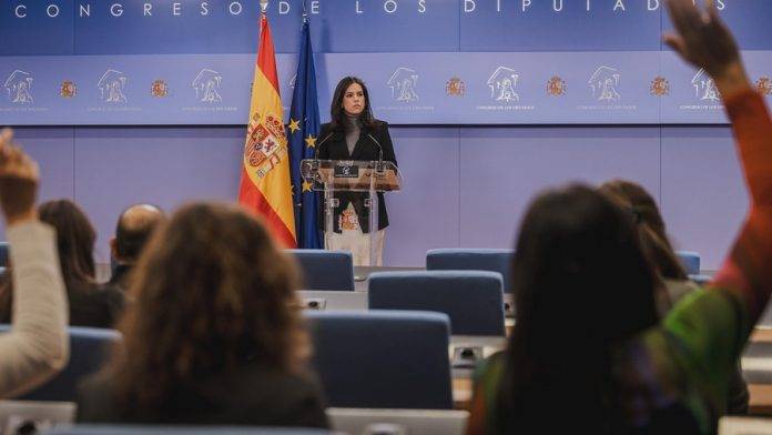 FOTOGRAFÍA. MADRID (ESPAÑA), 08 DE NOVIEMBRE DE 2023. La portavoz del Grupo Parlamentario de VOX en el Congreso de los Diputados, María José Rodríguez de Millán Parro. Lasvocesdelpueblo