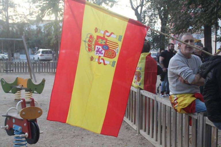 Nieblas e intervalos de viento fuerte en España el 20N
