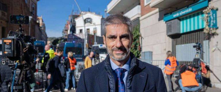 OKUPACIÓN BARCELONA| Oro-Pulido: «Nuestro agradecimiento a Mossos, la Urbana y Bomberos por desalojar a los okupas de la Ruïna y el Kubo»