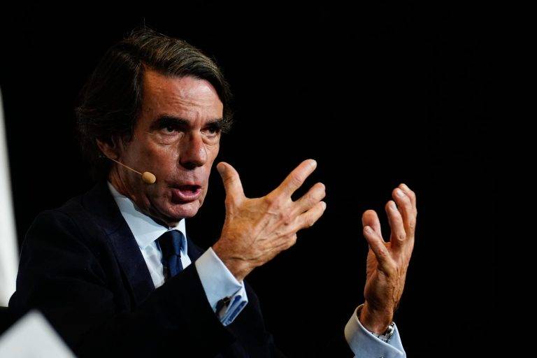 FOTOGRAFÍA. MADRID (ESPAÑA), 23 DE NOVIEMBRE DE 2023. Aznar acusa a Sánchez de pactar con "asesinos" y "sacar a presos terroristas". El expresidente del Gobierno de España, expresidente del Partido Popular y director de Fundación FAES, José María Aznar López. Efe