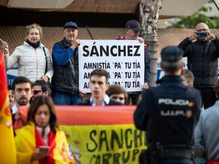 ACUERDO GOLPISTA PSOE-JUNTS| Funcionarios de Cuerpos Superiores: Ataca la «independencia judicial»