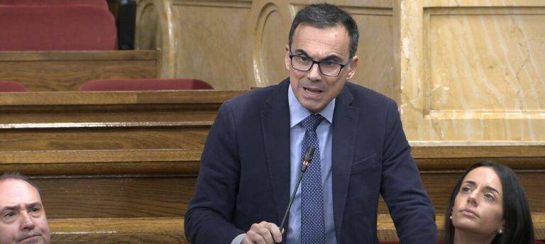 CATALUÑA NAZISMO| El 98.5% de escuelas públicas veta el uso del español en todos los ámbitos: aulas; pasillos; patio; comedor; comunicaciones; familias; extraescolares