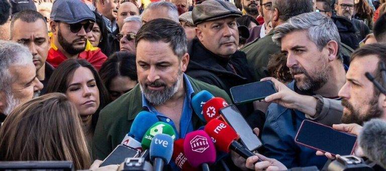 Presidente Abascal: «Todos los medios legítimos deben ser utilizados contra el golpe de Sánchez, PSOE y socios»