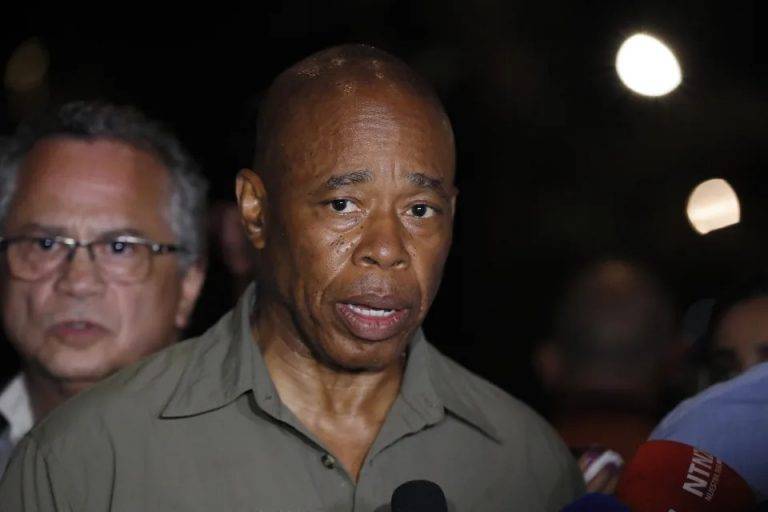 NUEVA YORK| Adams confiscará vehículos de inmigración ilegal