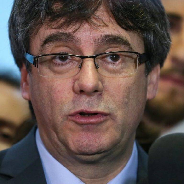 La gallina insurrecta que manda en España desde Waterloo