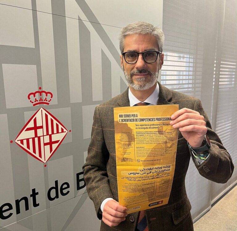 VOX ve vergonzoso que PSC priorice al urdu y discrimine el español