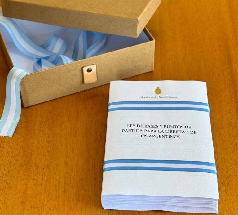 ARGENTINA| Ley por la Revolución de 1810, vida y libertad