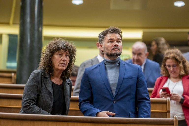 FOTOGRAFÍA. MADRID (ESPAÑA), 12 DE DICIEMBRE DE 2023. El portavoz de la ultraizquierda separatista ERC en el Congreso de los Diputados, el ultra Juan Gabriel Rufián Romero (Gabriel Rufián), durante una sesión de la cámara baja del Reino de España. Efe