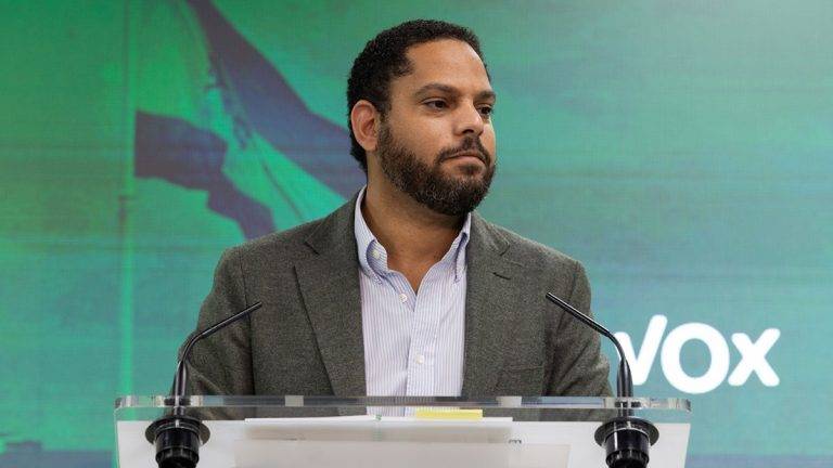 VOX es la única fuerza nacional que crece en votos en Galicia