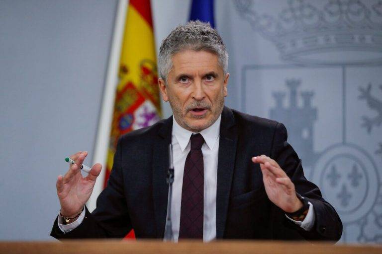 FOTOGRAFÍA. MADRID (ESPAÑA), 21 DE ABRIL DE 2020. El miembro del Partido Socialista Obrero Español (PSOE) y ministro de Interior, político socialista Fernando Grande-Marlaska Gómez, durante una rueda de prensa. Efe
