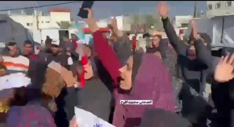 Protesta en Gaza contra Hamás