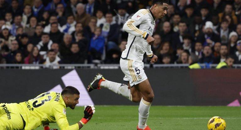 El tren merengue arrolla al Gerona (4-0)