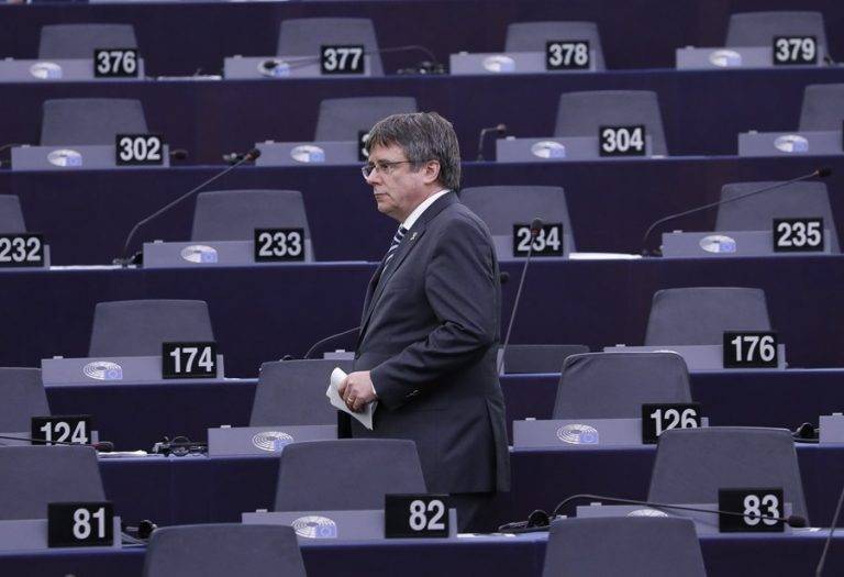 Parlamento Europeo investiga el apoyo militar ruso Puigdemont