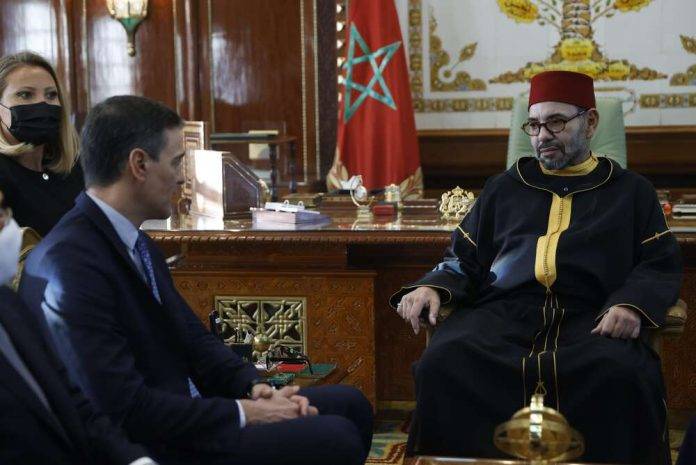 Quinta visita de Sánchez a Marruecos (1) FOTOGRAFÍA. RABAT (MARRUECOS),21 DE FEBRERO DE 2024. Cortés: El sátrapa Mohamed VI ha llevado a cientos de violadores a invadir Ceuta. El presidente del del Gobierno de España y secretario general del Partido Socialista (PSOE), Pedro Sánchez Pérez-Castejón (i); se reúne con el rey Sidi Mohamed ben el Hasán ben Mohamed ben Yusef el Alaui (Mohamed VI de Marruecos) (d); en Rabat. Esta visita, la quinta de Sánchez al país magrebí, se produce en una etapa de relaciones bilaterales considerada excelente por ambas partes, que se selló en la cumbre de alto nivel del año pasado y se encauzó previamente en la reunión de Sánchez con el rey alauí en abril de 2022. Efe