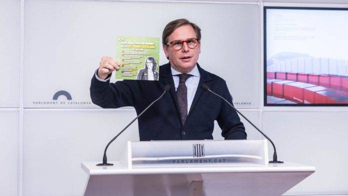 El partido político VOX contra ley catalana de disforia de género; los verdes catalanes inician una campaña informativa contra la ley trans..., Joan Garriga Doménech