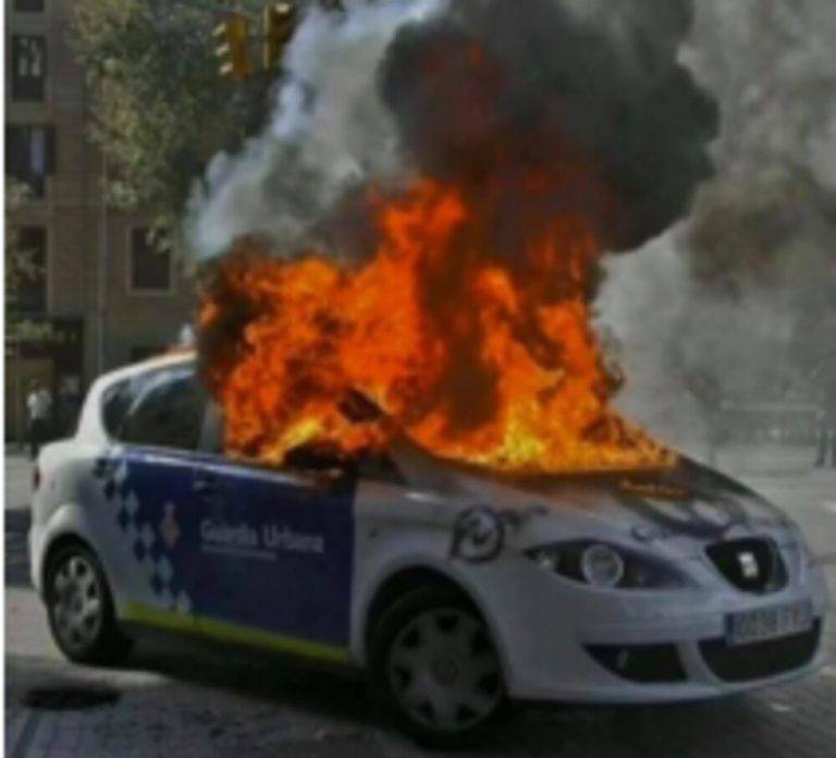 FOTOGRAFÍA. BARCELONA (REINO DE ESPAÑA), OCTUBRE DE 2019, TRAS PUBLICACIÓN DE LA SENTENCIA CONDENATORIA CONTRA EL GOLPE DE ESTADO SEPARATISTA EN CATALUÑA POR PARTE DEL TRIBUNAL SUPREMO. TS pregunta por cuestión prejudicial al TJUE ante amnistía.- La imagen muestra una extrema violencia terrorista perpetrada por los grupos integrantes de la banda del terrorismo callejero en Cataluña, surgida tras la la sentencia del golpe, Tsunami Democrátic. Fecha hecho relacionados, MORGES (SUIZA), 09 DE MARZO DE 2024. La asociación suiza/española Catalunya Peuple d'Espagne (CPDE), que presido el suizo con doble nacionalidad española, François Meylan, mostró hoy su apoya al juez de la Audiencia Nacional, Manuel García-Castellón y García-Lomas, en relación con el Caso Tsunami Democratic, poniendo a disposición de la Oficina Federal de Policía de Suiza (fedpol) los resultados de sus investigaciones y observaciones realizadas tanto en Berna como en Ginebra el viernes 30 de agosto y el sábado 31 de agosto de 2019. Lasvocesdelpueblo (Ñ Pueblo)