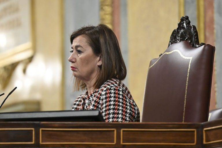 FOTOGRAFÍA. MADRID (REINO DE ESPAÑA), 27/02/2024. Caso Koldo: Conversaciones Koldo y Armengol ("Vale cariño te mantengo informada").- Francesca Lluc Armengol Socías (Francina Armengol), durante un pleno del Congreso de los Diputados del Reino de España. Efe