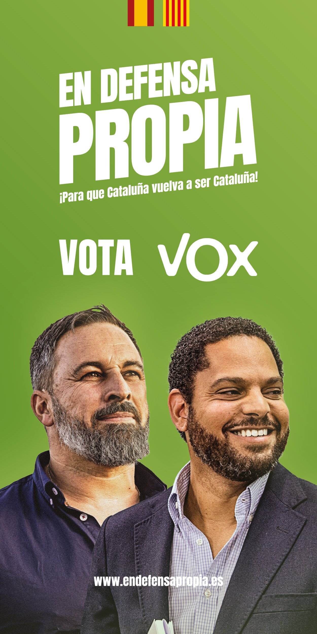 FOTOGRAFÍA. BARCELONA (REINO DE ESPAÑA), 26 DE ABRIL DE 2024. Elecciones catalanas dle 12M, 12 de mayo de 2024. Campaña VOX Barcelon. Tiempo emisión: de la 00:00 hora de la madrugada del viernes 26 de abril a las 12:00 horas de la medianoches del viernes 10 de mayo de 2024. En la derecha de la imagen, el candidato a president del Govern de la Generalitat de Catalunya y cabeza de lista por Barcelona, Ignacio Garriga Vaz de Conceiça, junto al líder opositor español, santiago Abascal Conde (i). Lasvocesdelpueblo (Ñ Pueblo)