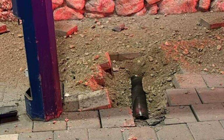 FOTOGRAFÍA. SEDEROT (ISRAEL), 04 DE ABRIL DE 2024. Terroristas palestinos atacan Israel desde Gaza este jueves. Según las Fuerzas de Defensa de Israel (FDI) se dispararon "dos cohetes desde la Franja de Gaza contra la ciudad sureña de Sderot". AJN