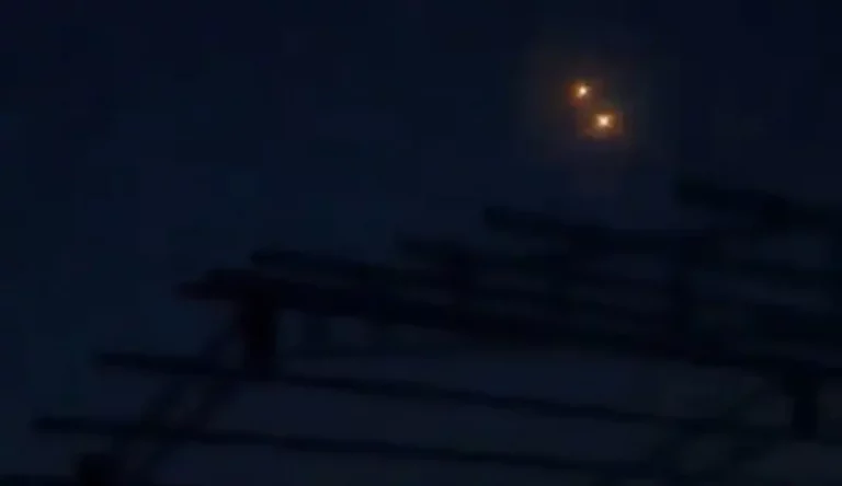 FOTOGRAFÍA. CIELOS DE IRÁN, 19 DE ABRIL DE 2024. El país judío, Israel ataca Irán y Siria por la ofensiva iraní. Funcionarios estadounidenses señalaron esta noche a la red de noticias ABC que Israel atacó objetivos en Irán. Efe