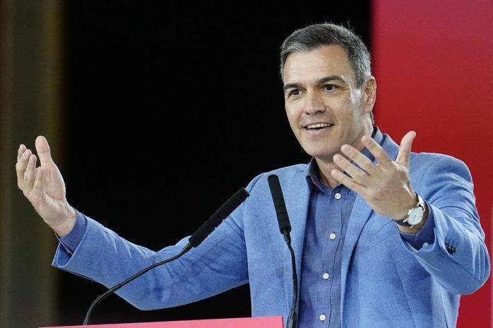FOTOGRAFÍA. BARCELONA (REINO DE ESPAÑA), 18 DE MAYO DE 2024. Despotismo desilustrado de nuestra querida destrozada España.- Ataque salvaje de Sánchez a Milei. El presidente del Gobierno de España y secretario del Partido Socialista, Pedro Sánchez Pérez-Castejón, durante un nuevo acto político en Barcelona, este sábado en el Palau de Congressos de Catalunya, en Barcelona. Efe